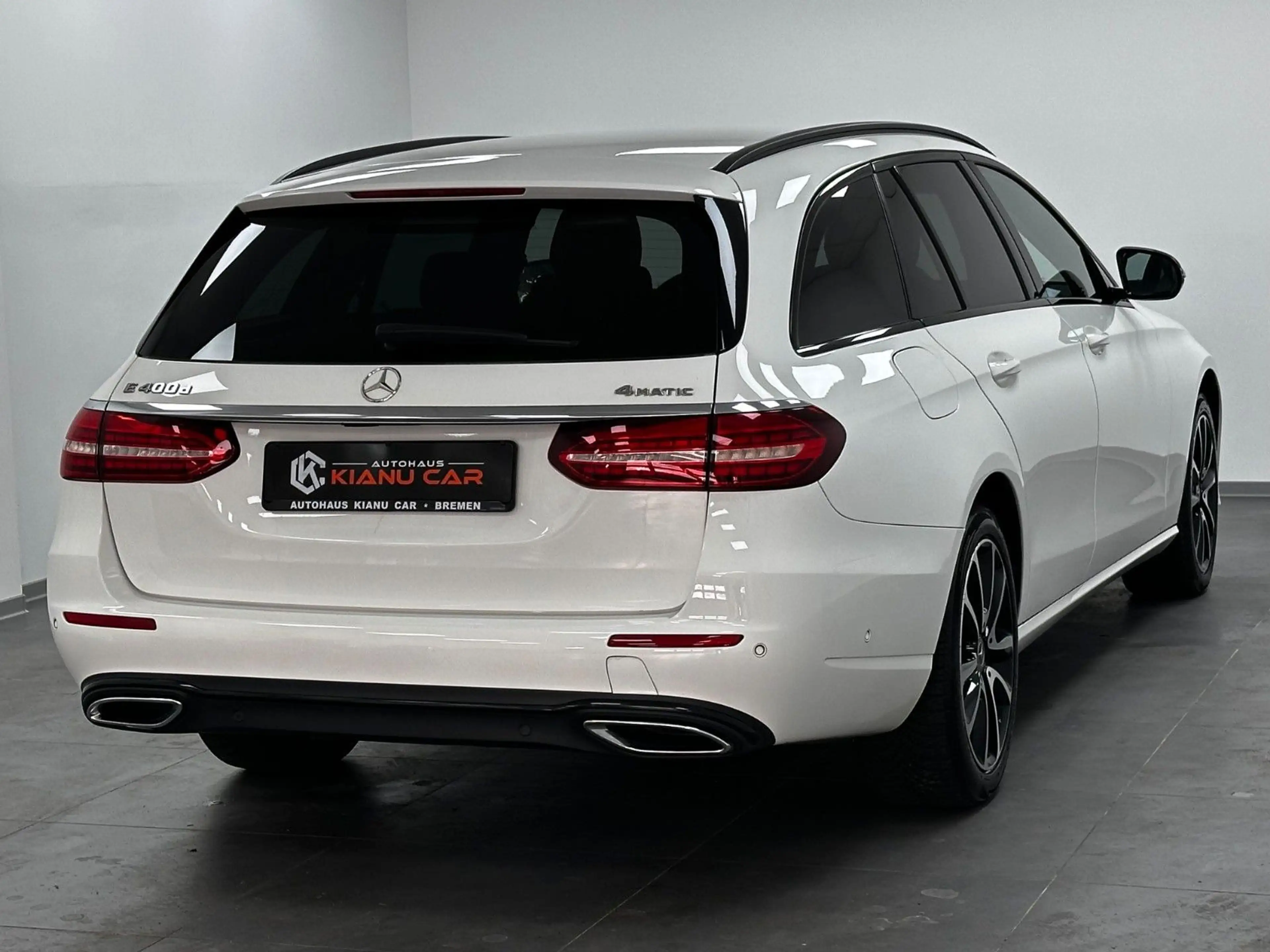 Mercedes-Benz E 400 E-d 4Matic.WIDE.LED.NIGHT.LEDER.360°K.DIST — photo 5