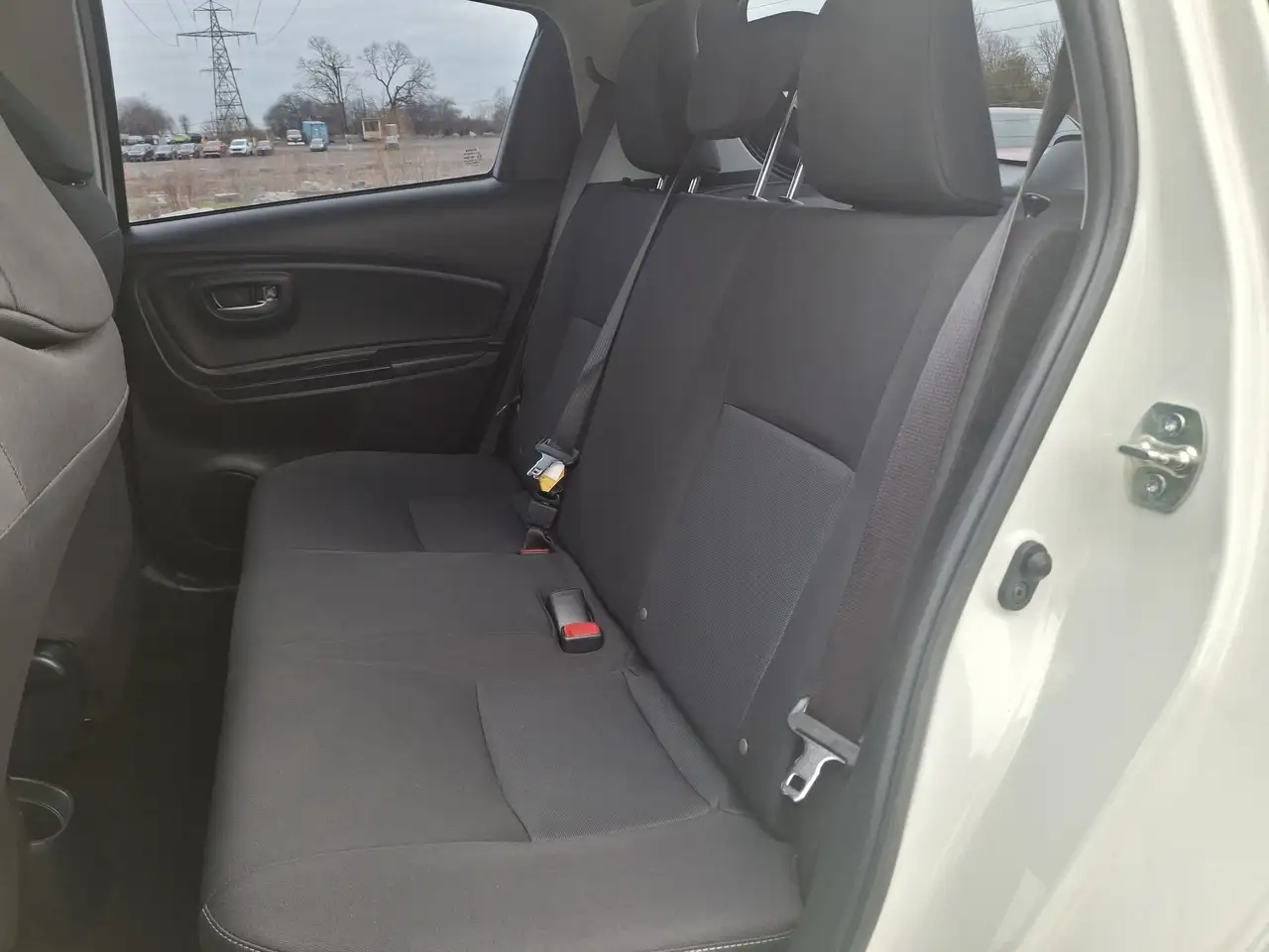 Toyota Yaris снимка Toyota Yaris