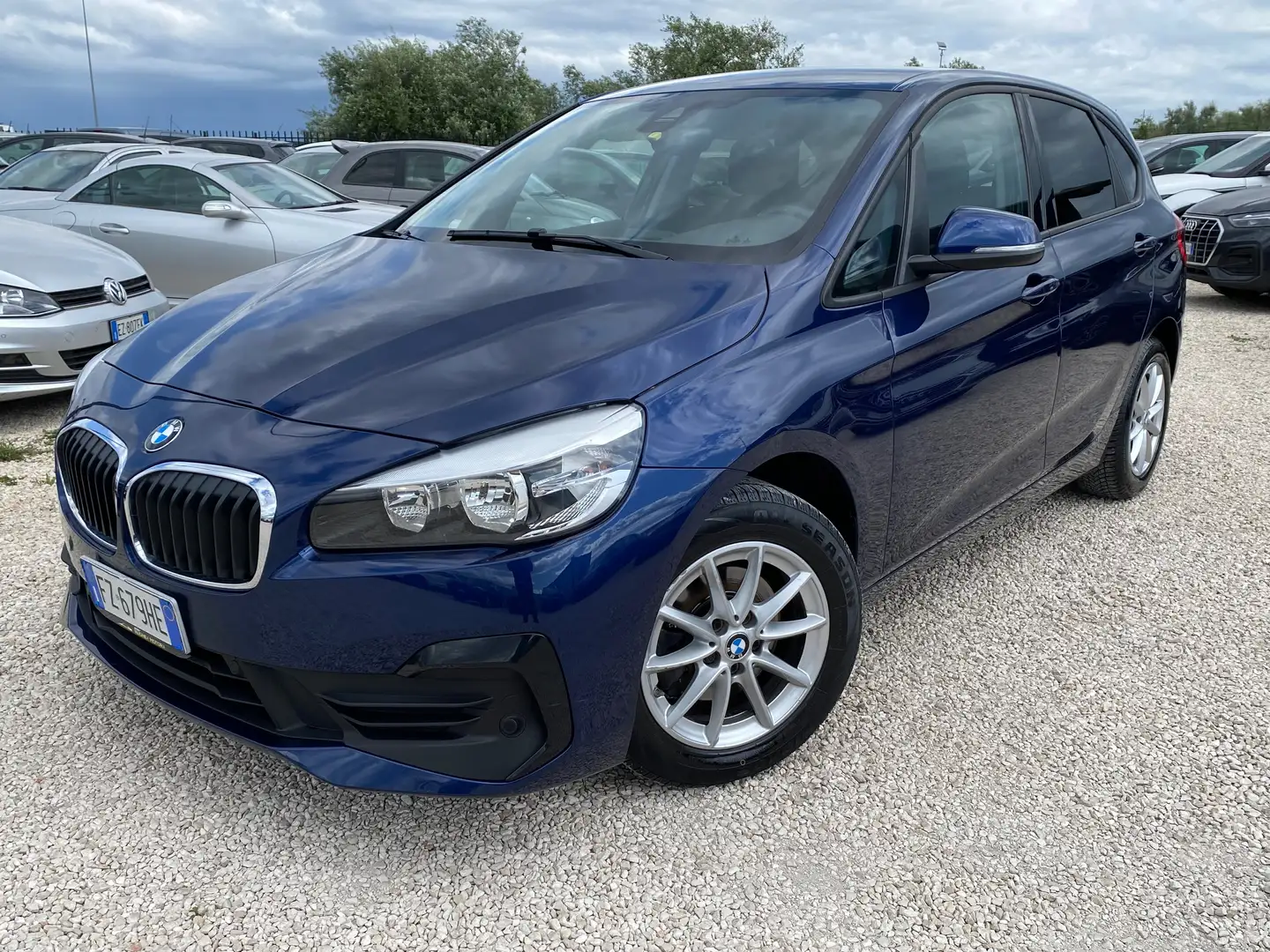BMW 216 216d Active Tourer Advantage auto Azul - 1