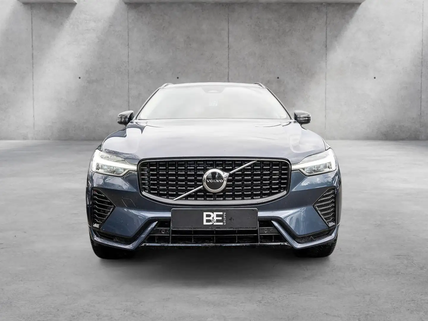 Volvo XC60 T8 R-Design Recharge H/K STANDHZ PANO Blauw - 2