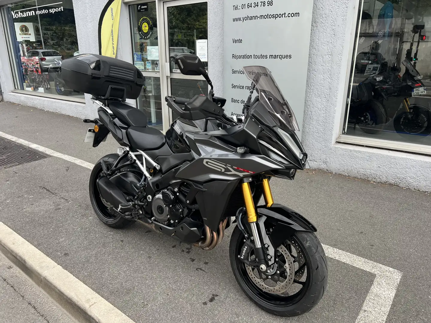 Suzuki GSX-S 1000GX Zwart - 2
