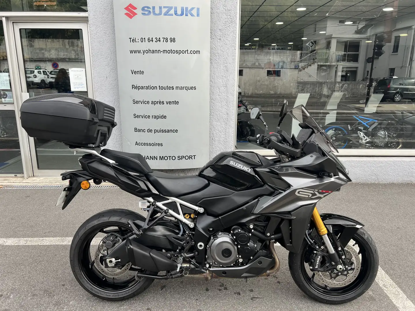 Suzuki GSX-S 1000GX Noir - 1