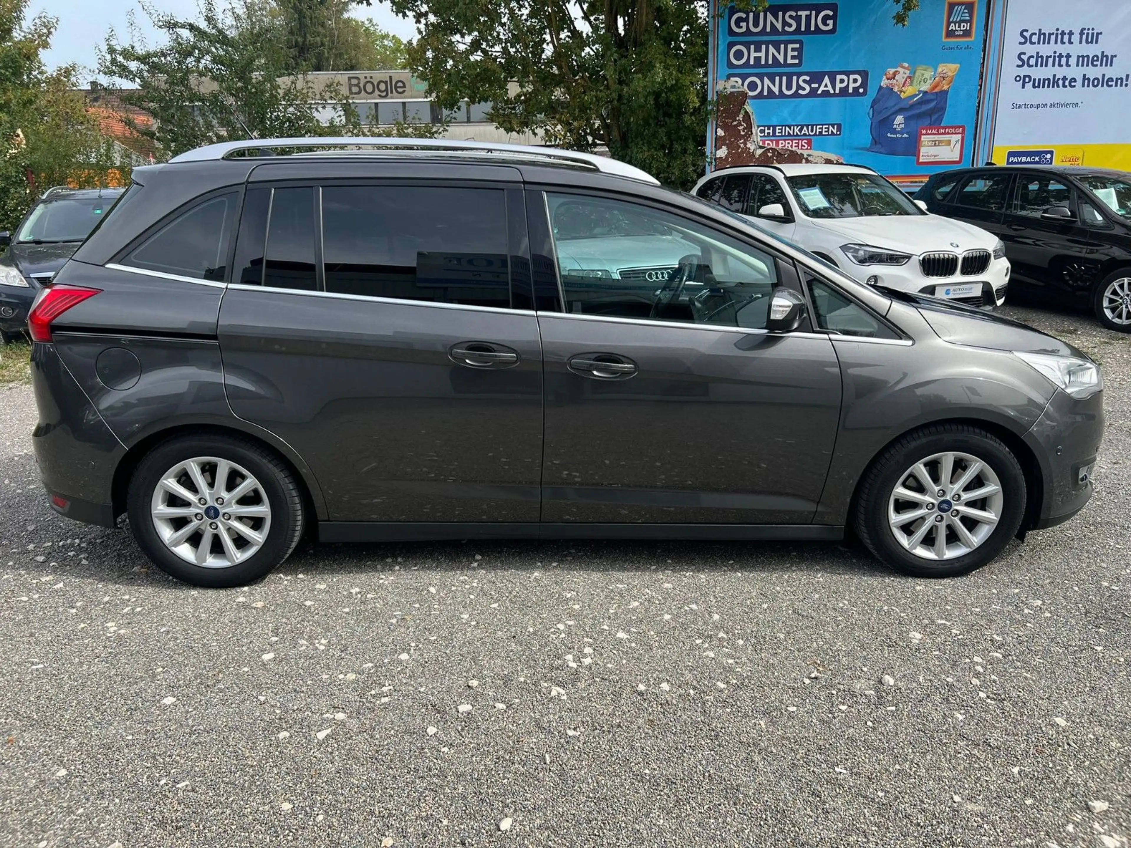 Ford Grand C-Max Grand C-MAX Titanium — photo 4