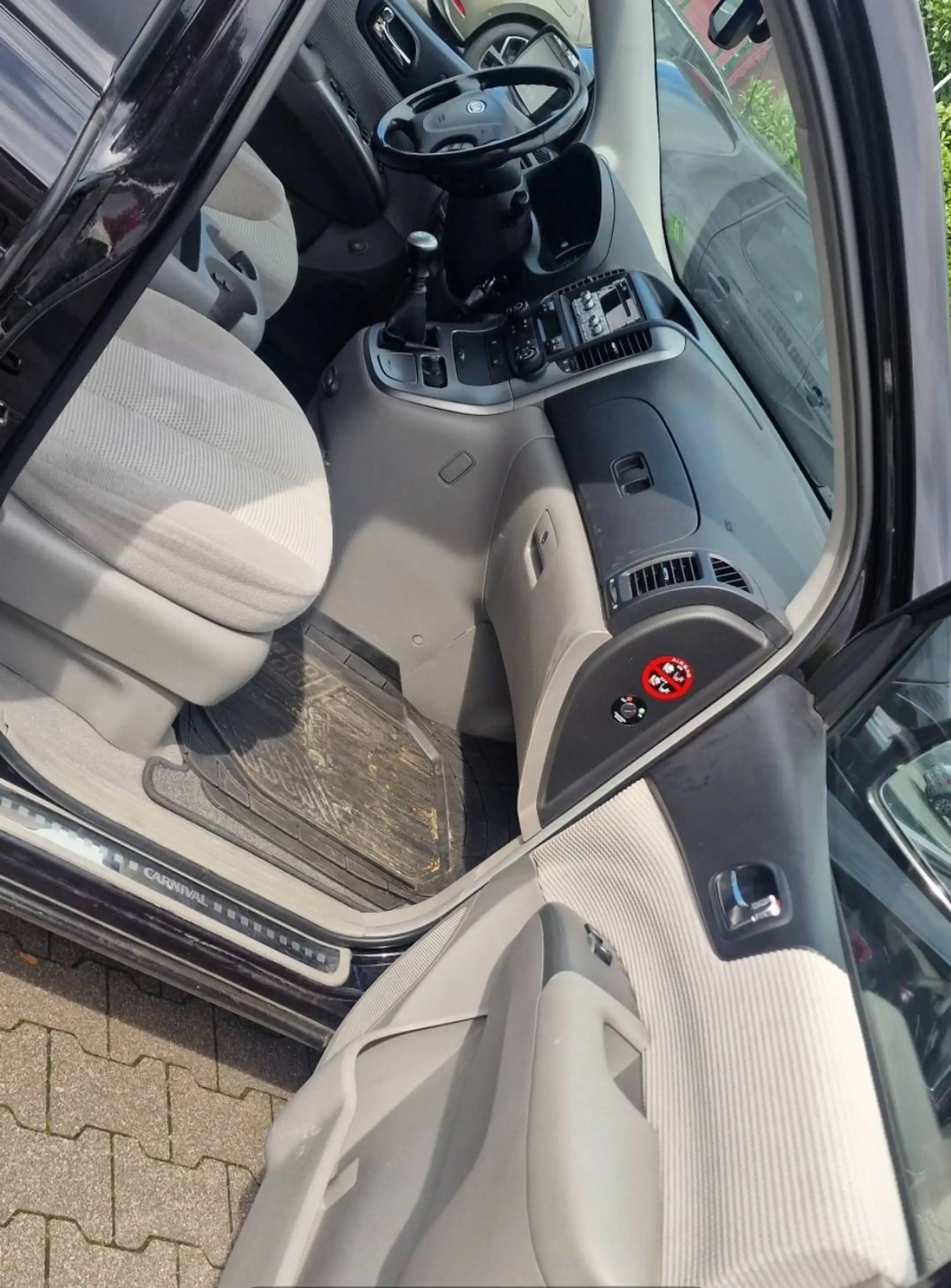 Kia Carnival 2.9 CRDi VGT EX — photo 14