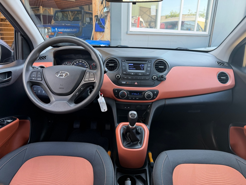 Hyundai i10 1.0i i-Motion Comfort — photo 7