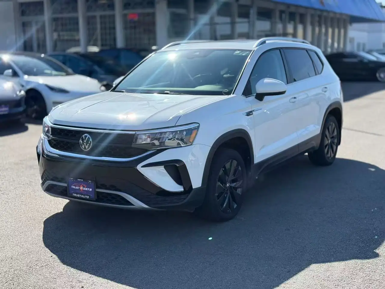 2024 Volkswagen Taos