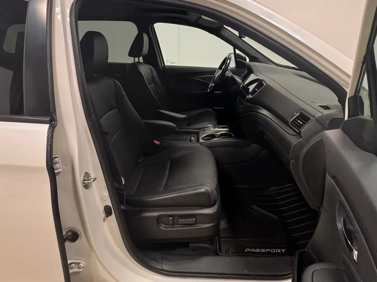 Honda Passport снимка Honda Passport