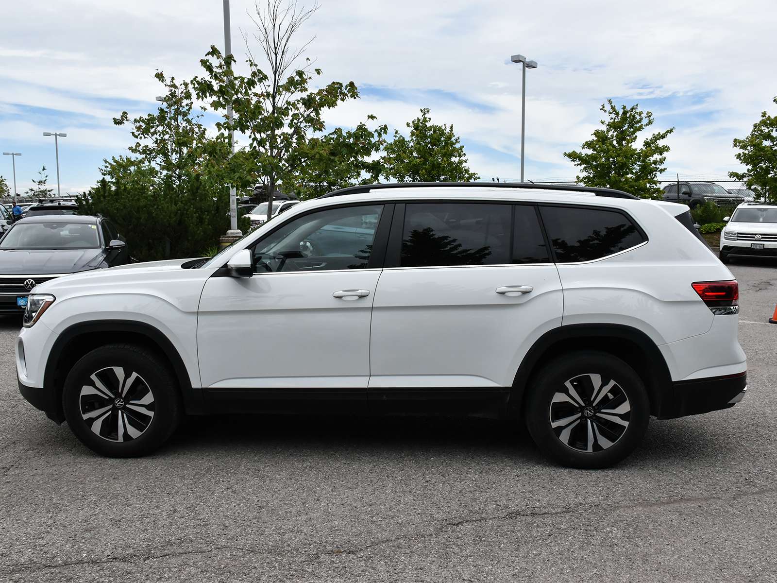 2024 Volkswagen Atlas — снимка 1
