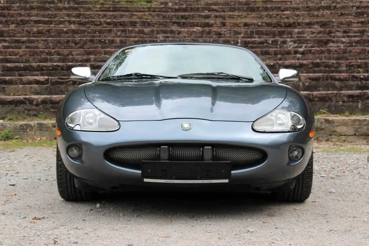 Jaguar XK 8 Coupe Top Zustand 3 Jahre Garantie, foto 1