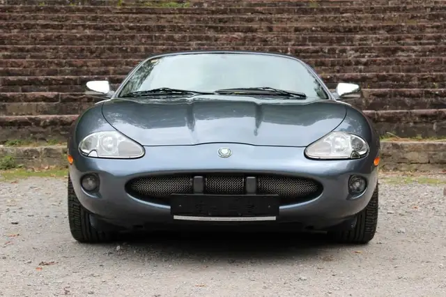 Jaguar XK 8 Coupe Top Zustand 3 Jahre Garantie