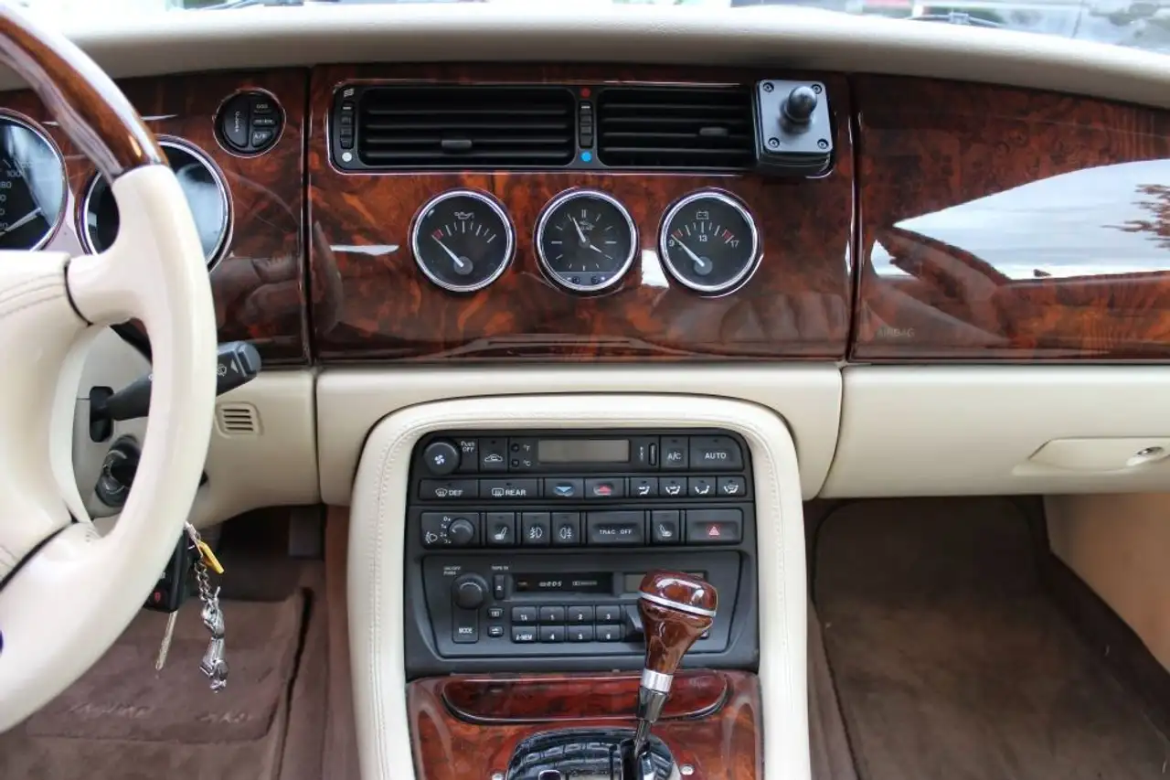 Jaguar XK 8 Coupe Top Zustand 3 Jahre Garantie, foto 12