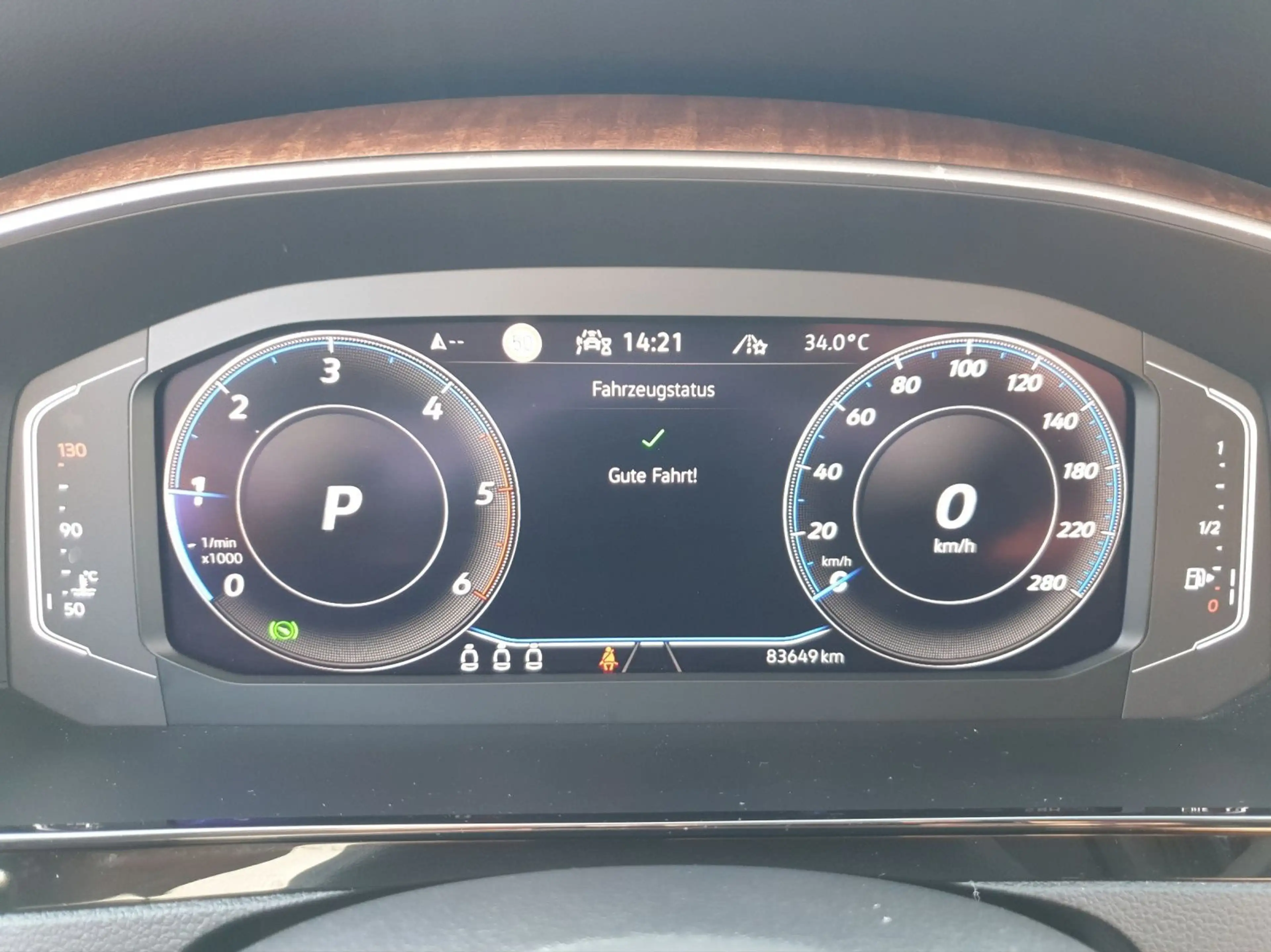 Volkswagen Arteon 2.0 TDI ELEGANCE NAVI — photo 10