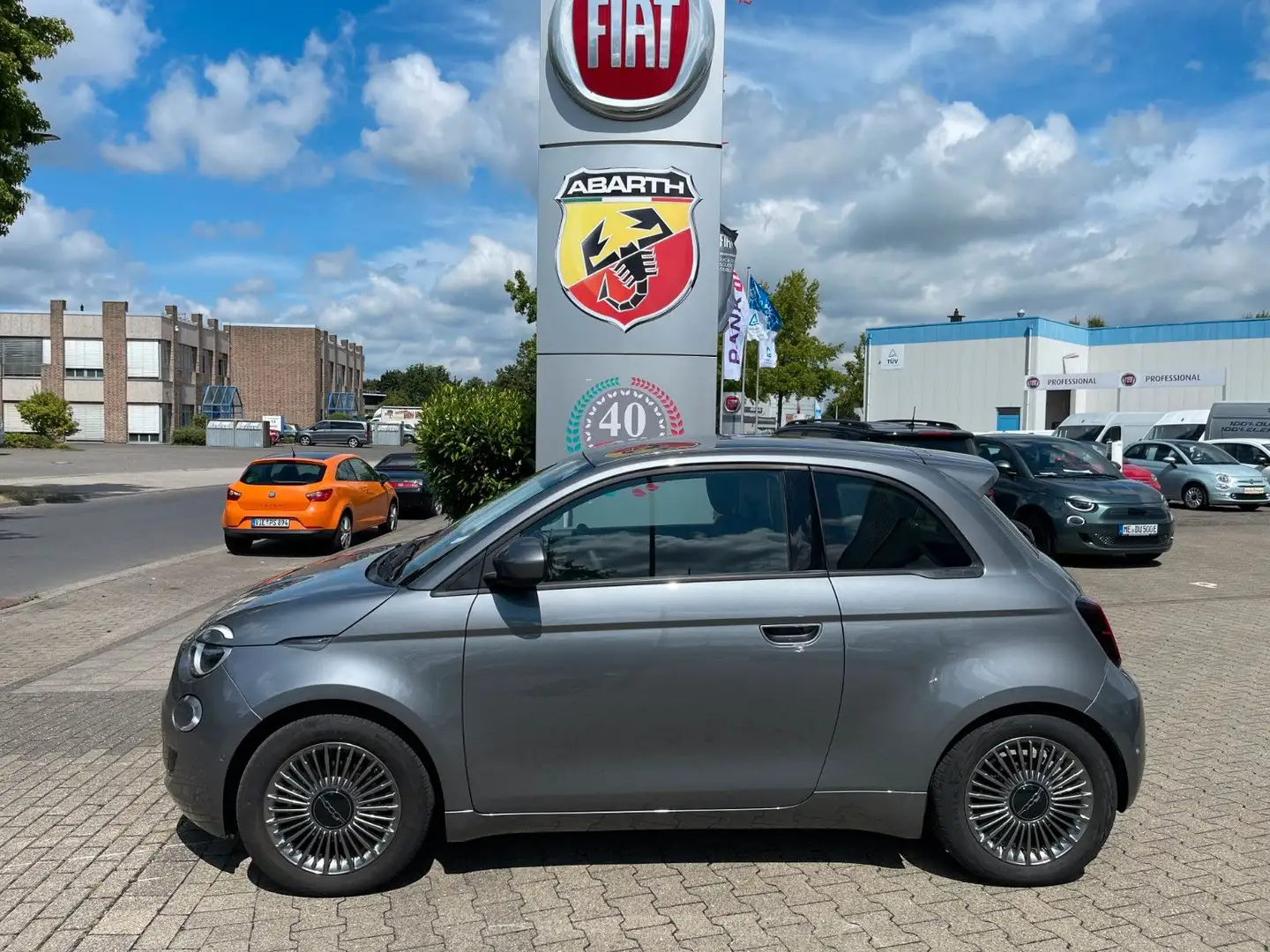 Fiat 500e Icon Gri - 2