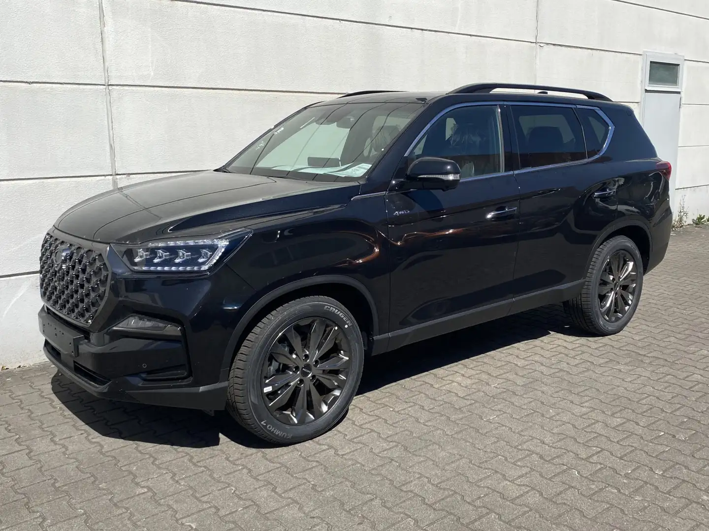 SsangYong Rexton 2.2 E-XDI 4WD 8AT MY25  Black 3.5t AHL GSD ACC 360 Nero - 2