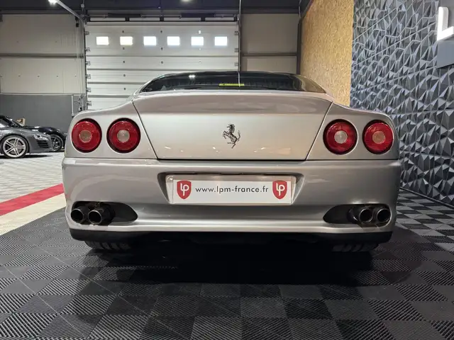 Ferrari 575 view 9