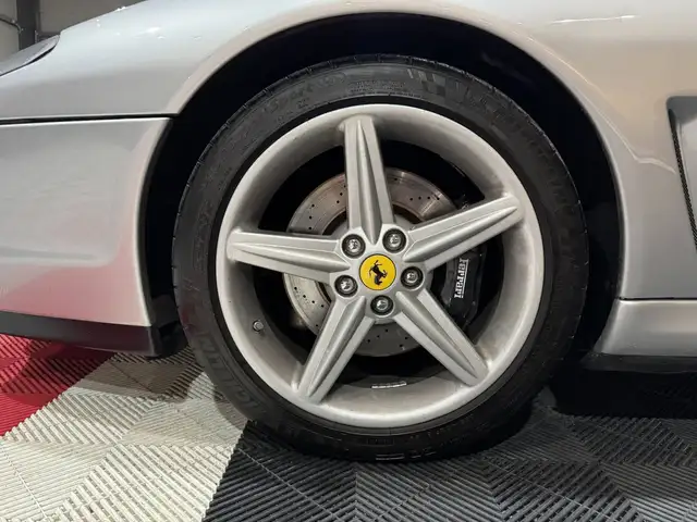 Ferrari 575 view 12