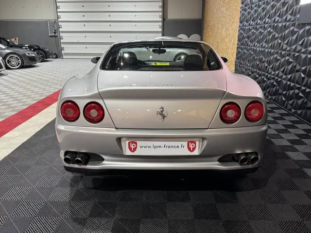 Ferrari 575 view 8