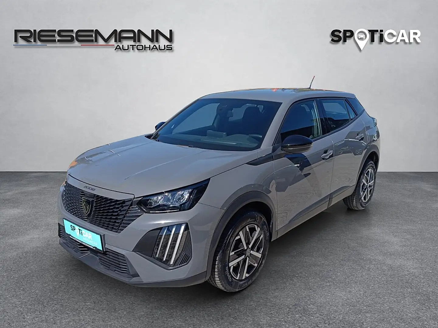Peugeot 2008 PureTech 100 S&S Active 6-Gang-Manuell Grau - 1