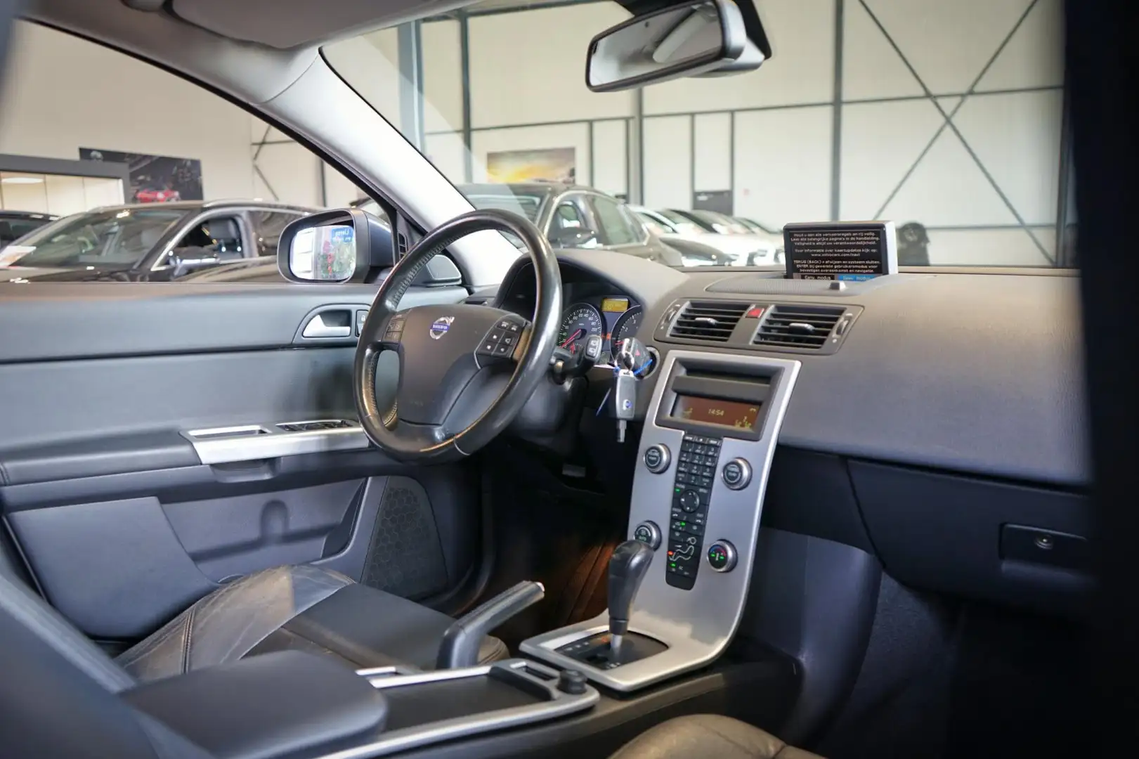 Volvo V50 2.4i Edition II | YOUNGTIMER | COMPLETE HISTORIE! Gris - 2