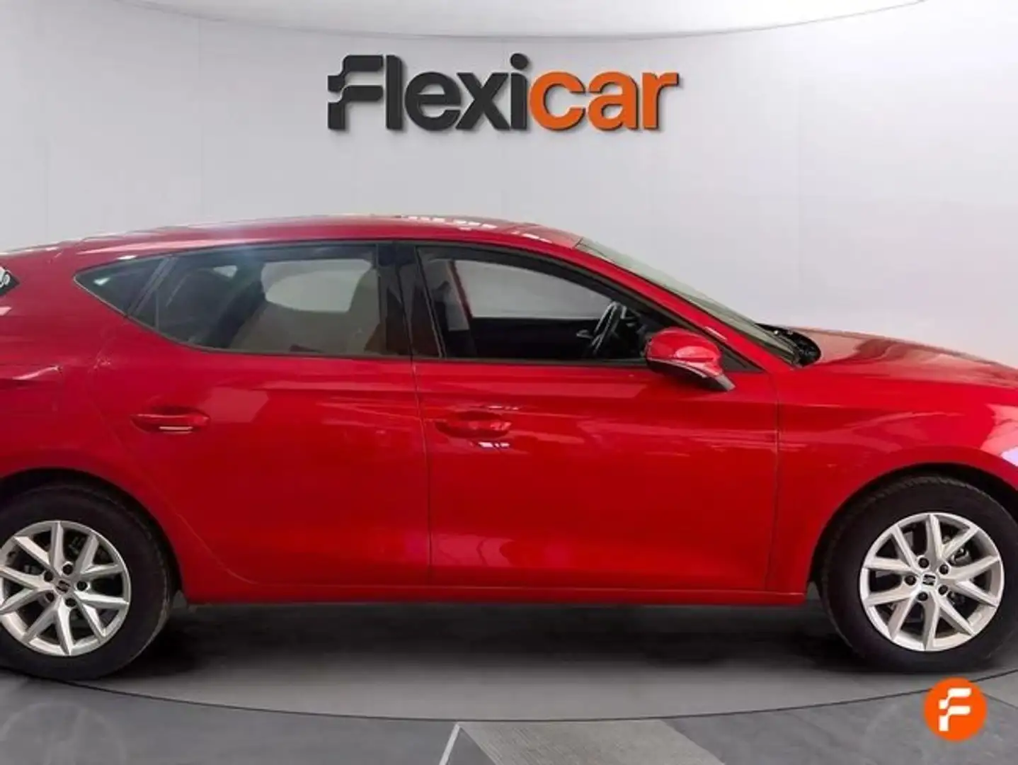SEAT Leon 1.0 TSI 81kW S&S Style Amarillo - 2