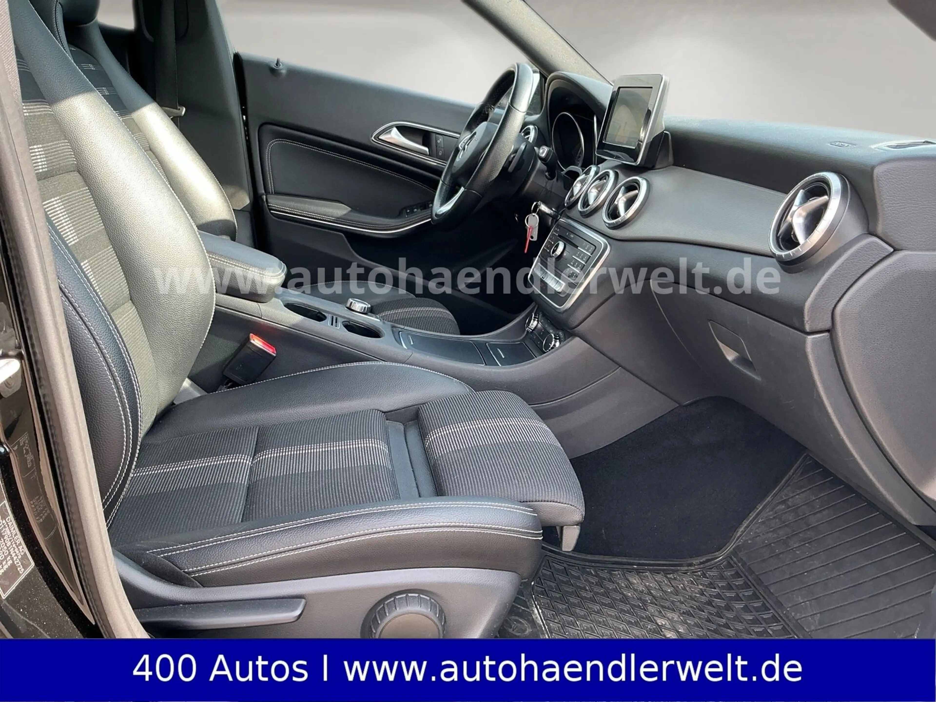 Mercedes-Benz CLA 200 CLA 200 d Shooting Brake Urban AC Navi PDC USB — photo 13