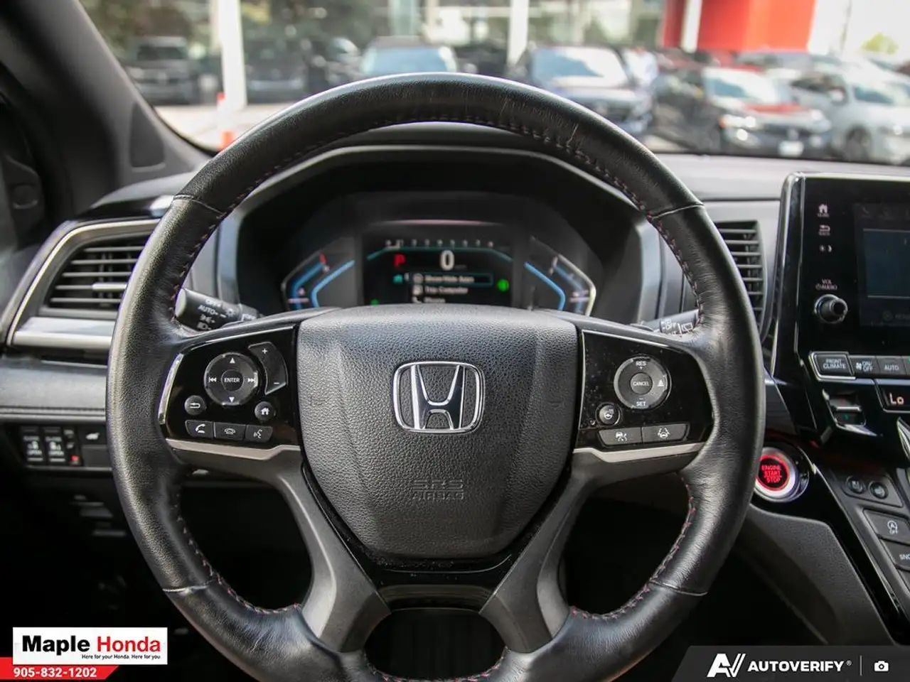 Honda Odyssey снимка Honda Odyssey