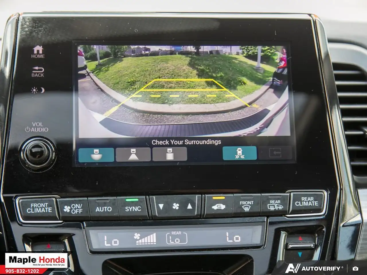 Honda Odyssey снимка Honda Odyssey