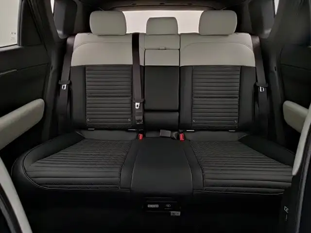 Kia Ev4 view 17