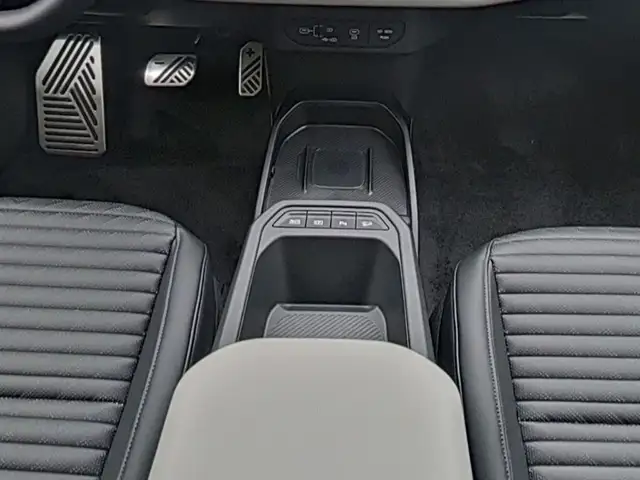 Kia Ev4 view 14