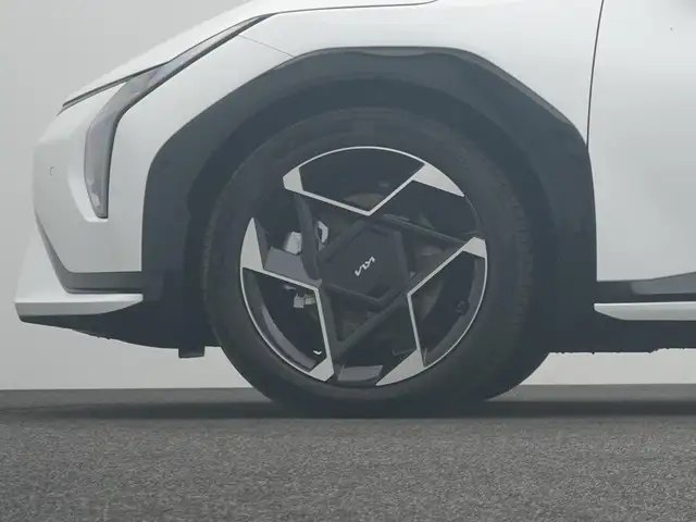 Kia Ev4 view 9