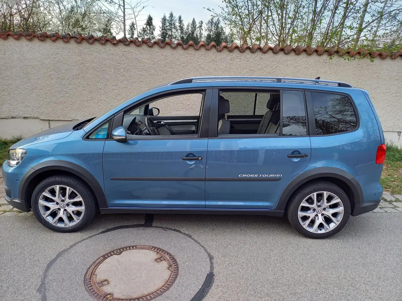 Volkswagen Cross Touran