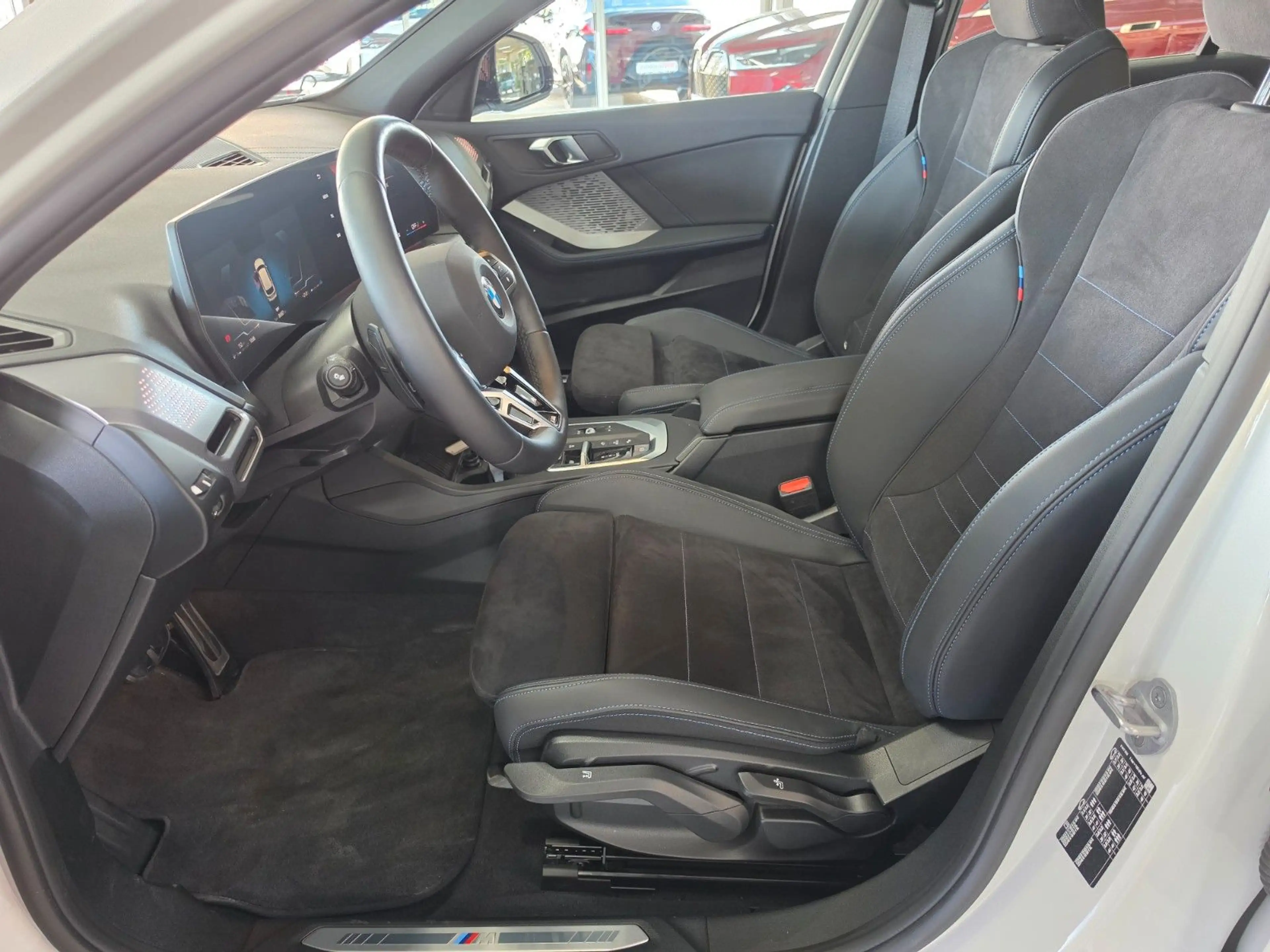 BMW 120 d M Sportpaket Shadow-Line AUT./LED/CAM — photo 10