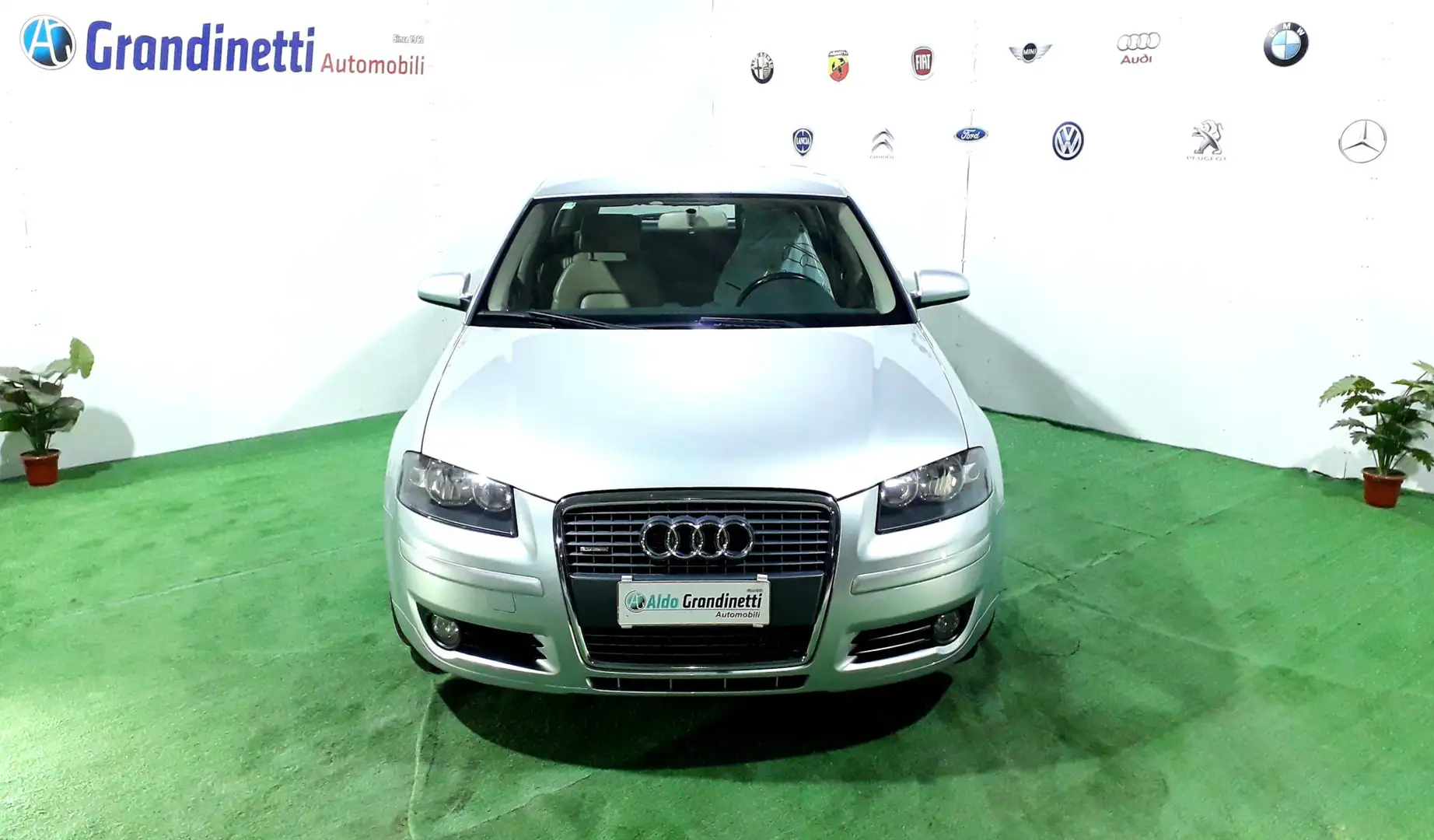 Audi A3 A3 SPB 2.0 16V TDI quattro Ambition Grigio - 2