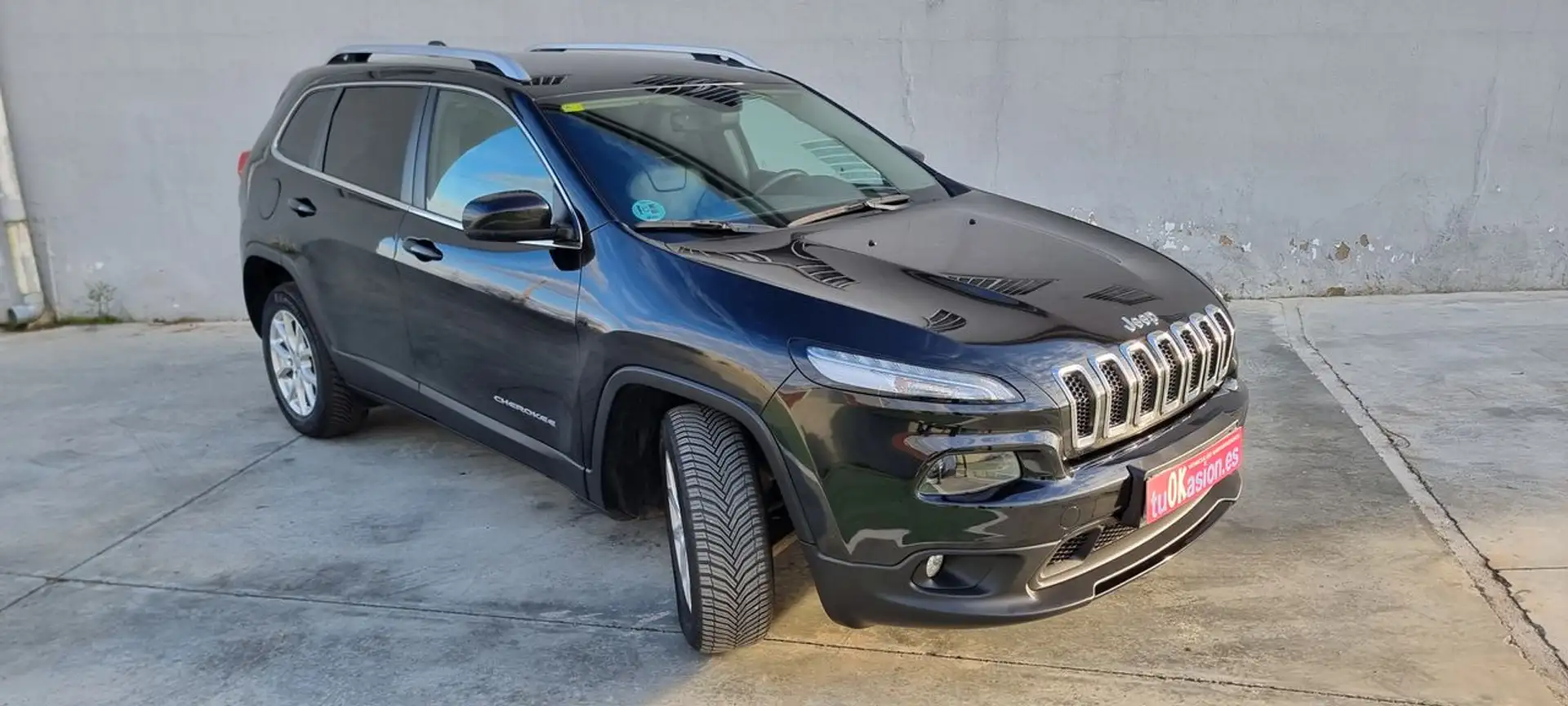 Jeep Cherokee 2.2D Longitude 4x4 ADI Aut. 136kW Negro - 2