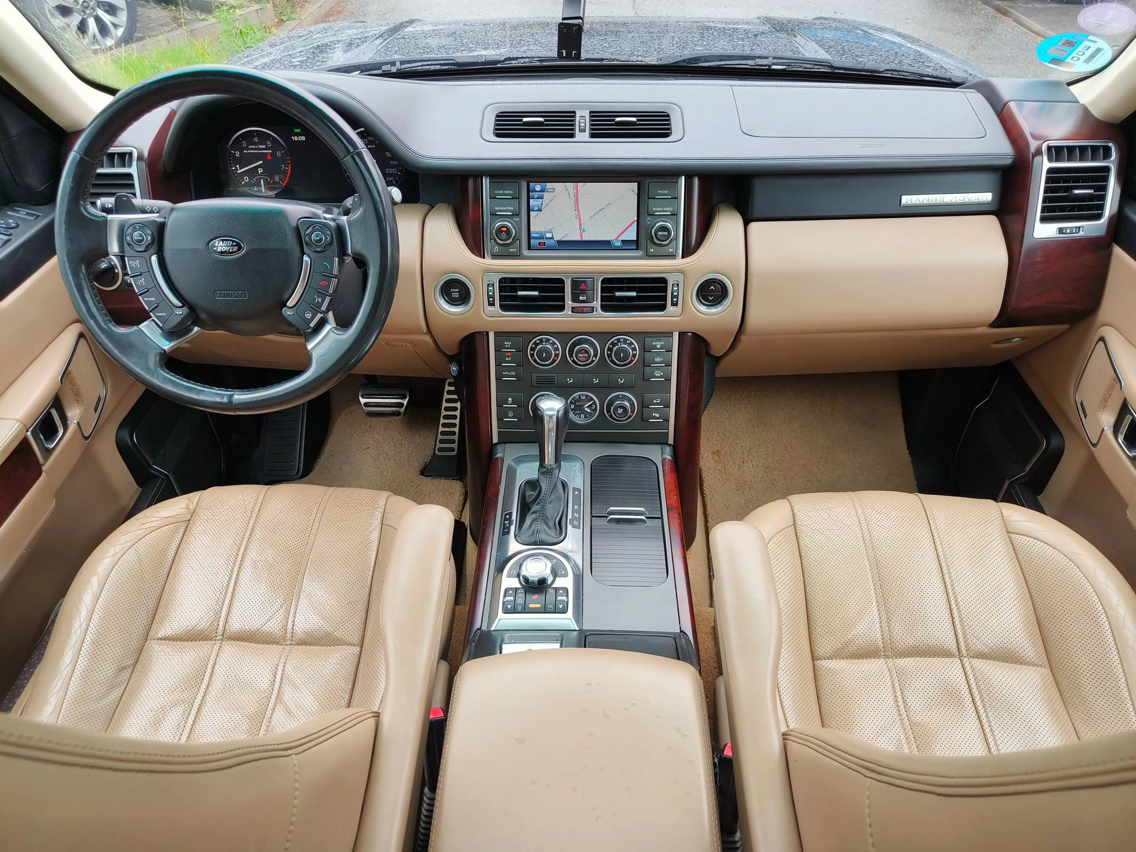 Land Rover Range Rover V8 SC 5.0 Autobiography 1 owner Full service — photo 8