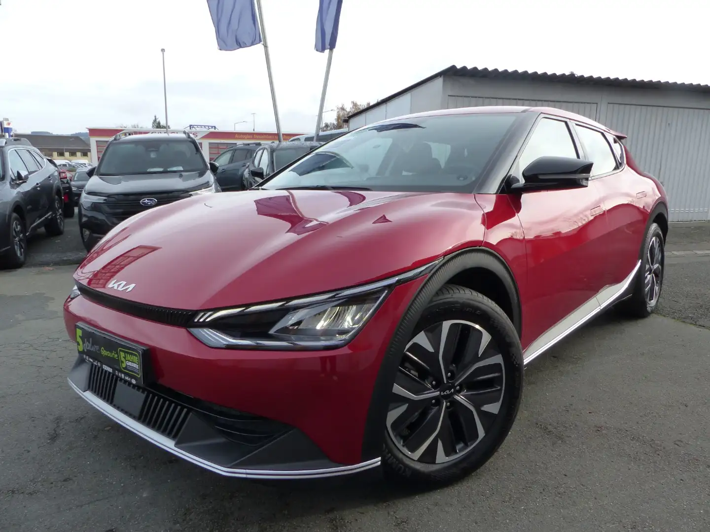 Kia EV6 - 58 kWh ACC+LED+Navi+SHZ+Winterp.+2xKlima Rot - 1