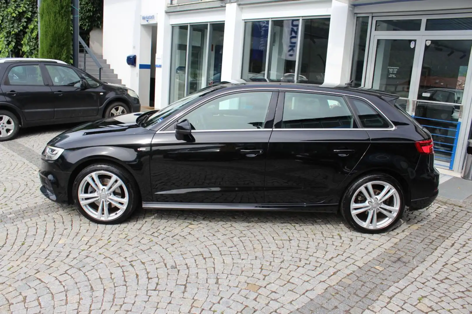 Audi A3 SPB 35 TDI S tronic S line virtual display Schwarz - 2
