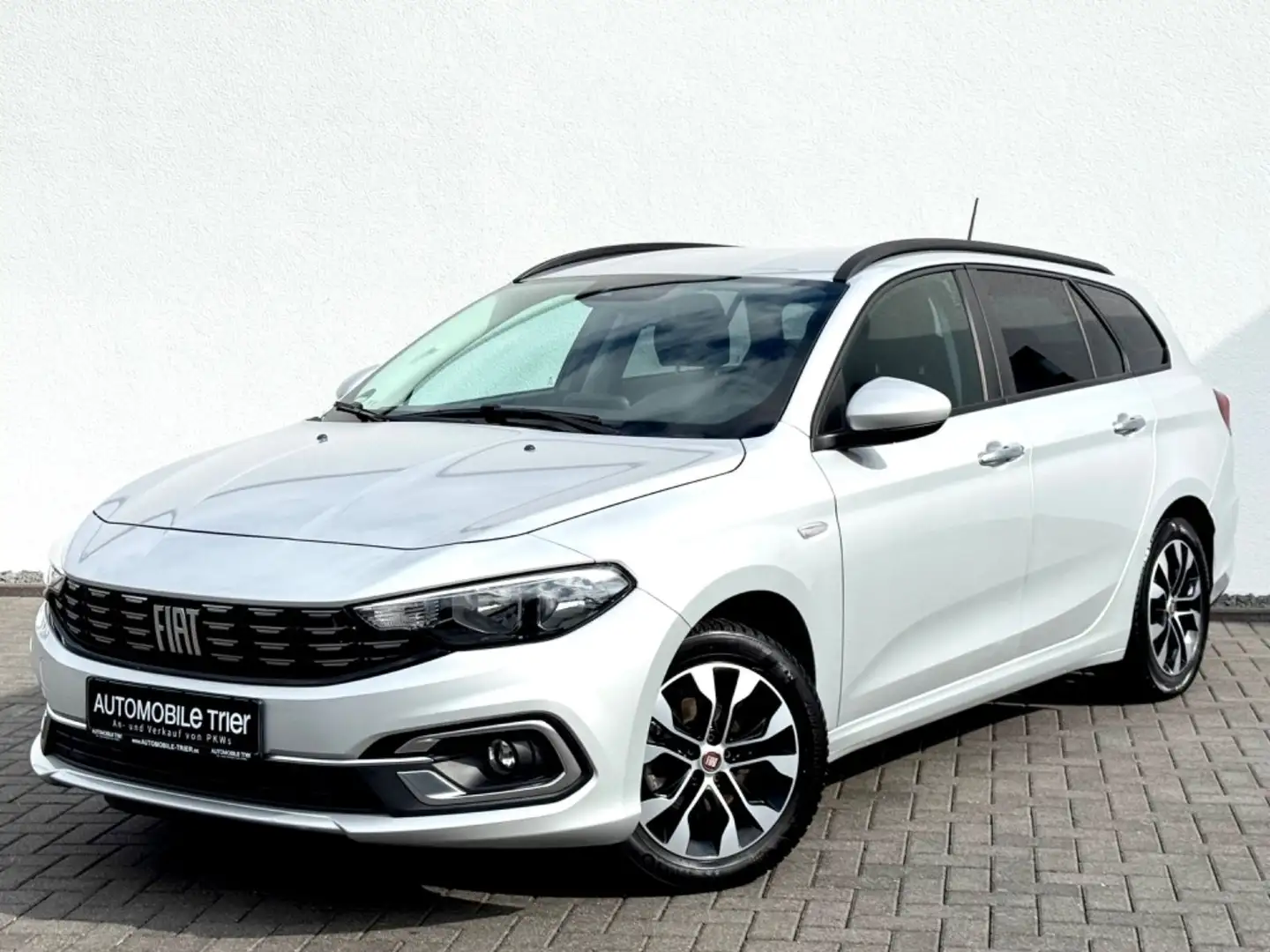 Fiat Tipo 1.5 Hybrid /AUTOMATIK/NAVI/SPUR/KAMERA/ Argento - 1