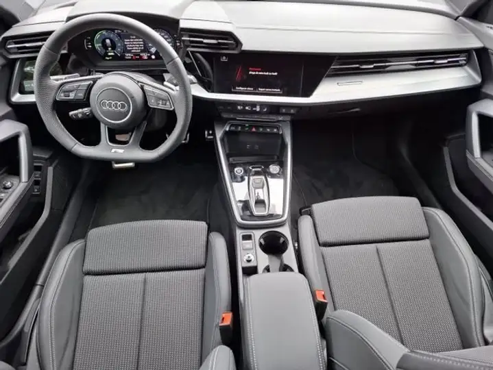 Audi A3 2025, foto 3