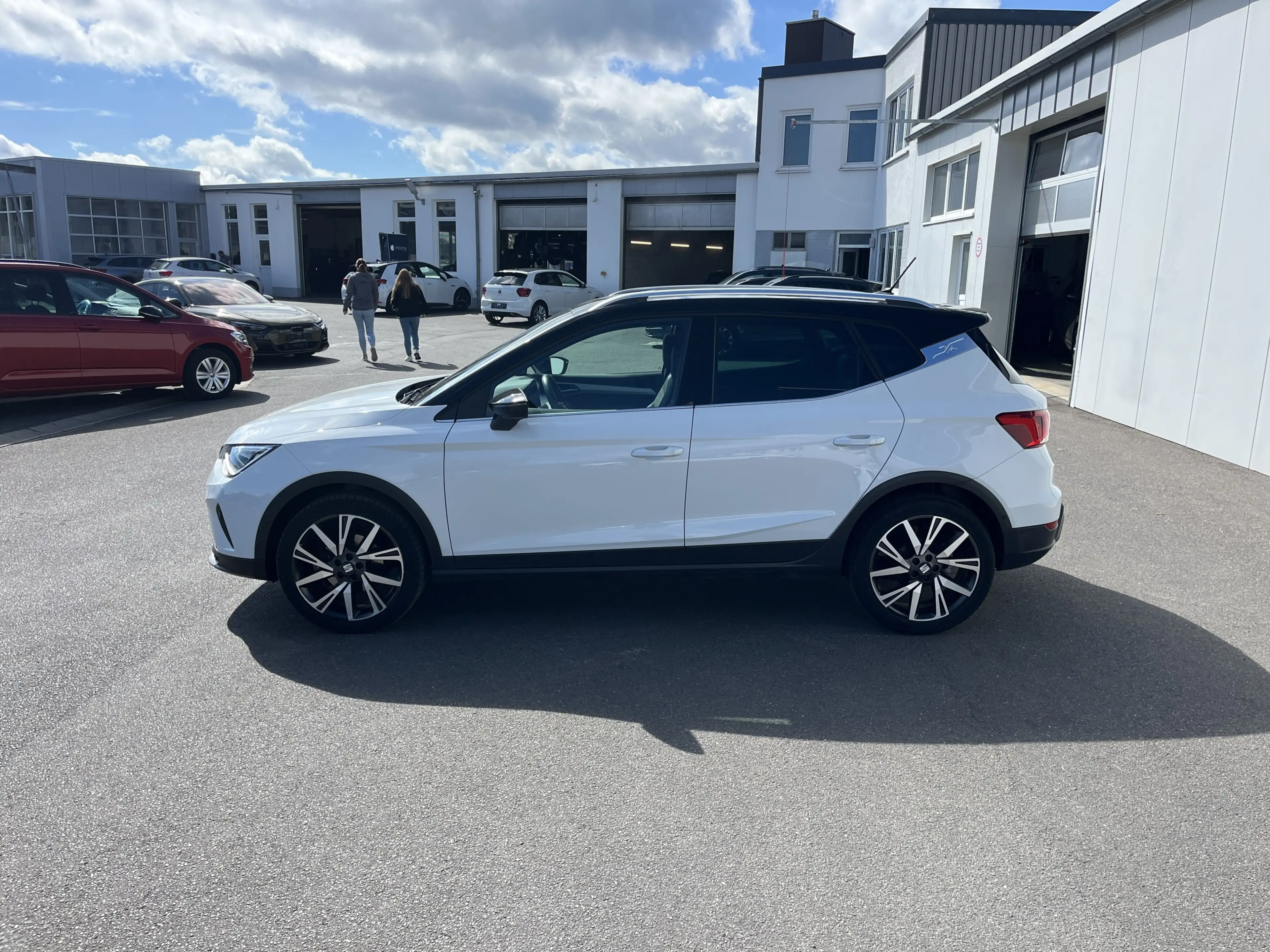 SEAT Arona 1.0 TSI DSG FR 119€ m.20% Anz. AHK Navi LED RFK — photo 3