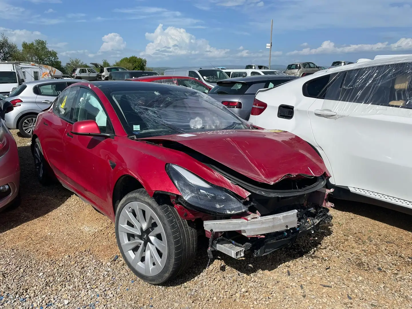 Tesla Model 3 Model 3 RWD Propulsion 261 / GN806 Rouge - 1