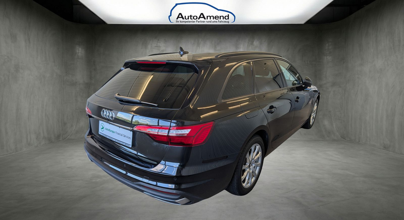 Audi A4 35 2.0 TFSI Avant NAV SHZ PDC GJR EHK LED — photo 4