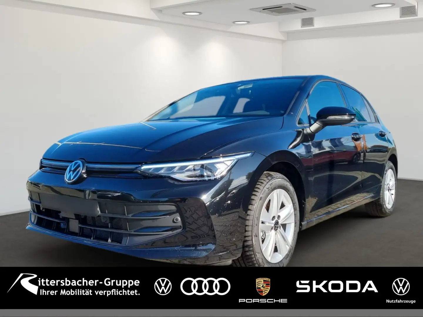 Volkswagen Golf Life 1,5 l TSI OPF 85 kW (116 PS) 6-Gang Schwarz - 1