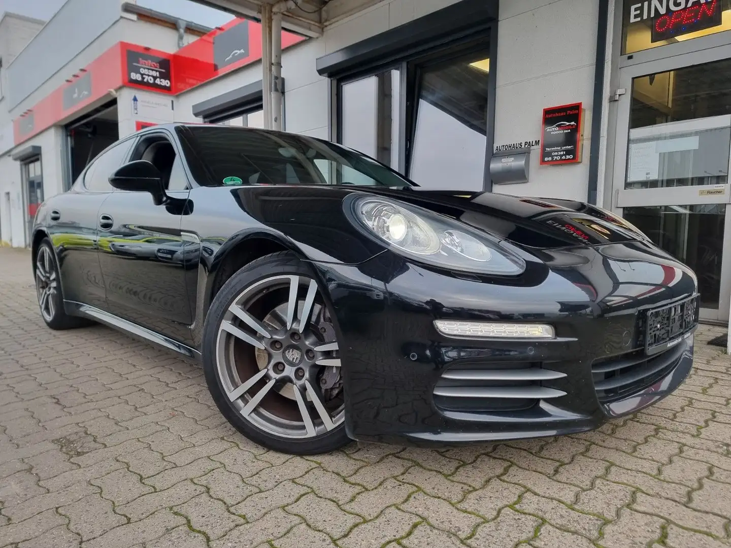 Porsche Panamera 4 S "Deutsches Fahrzeug/8x Bereift/HU N Schwarz - 2
