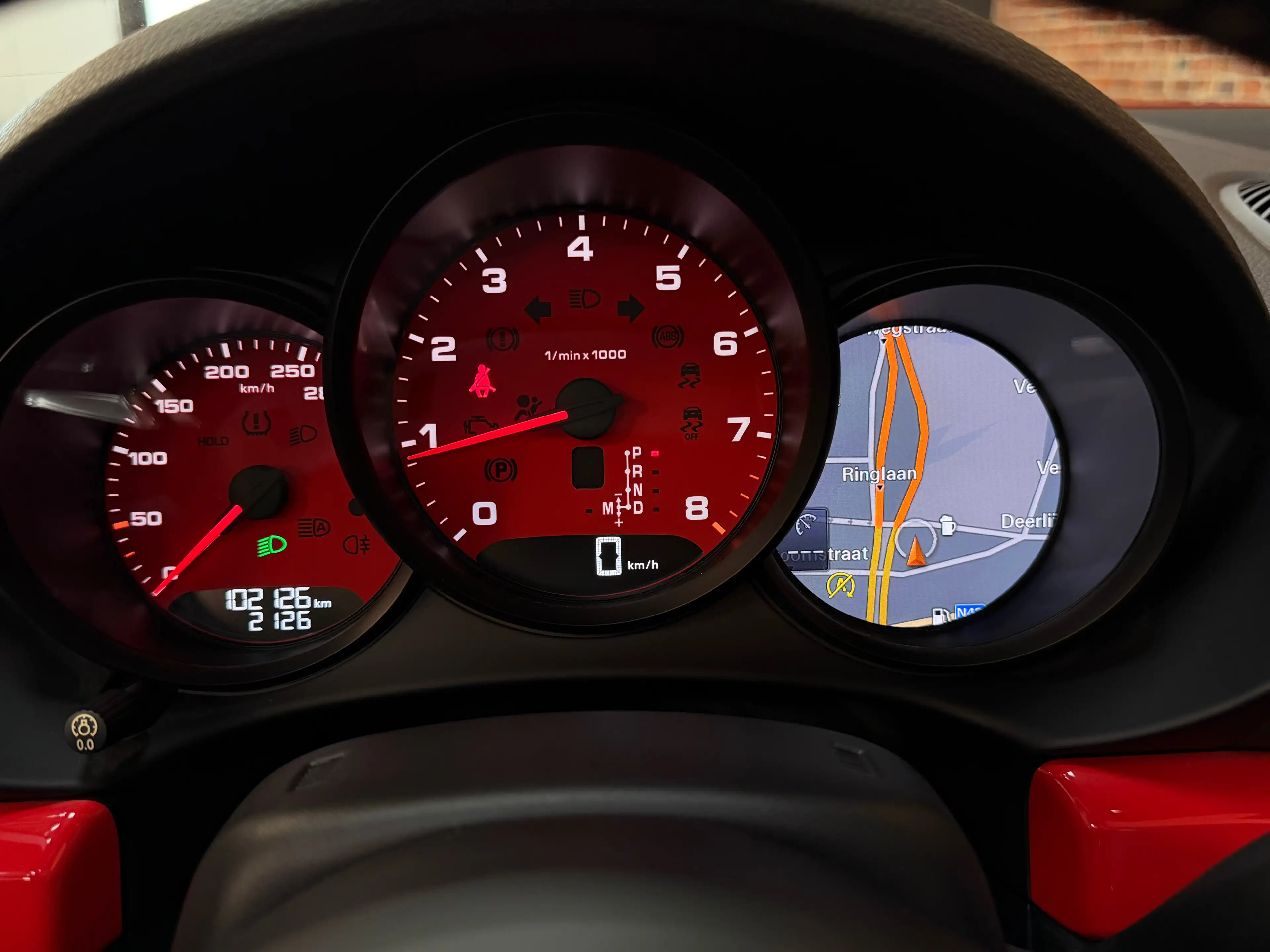 Porsche 718 Boxster 2.0 Turbo PDK *Service history Available* — photo 13