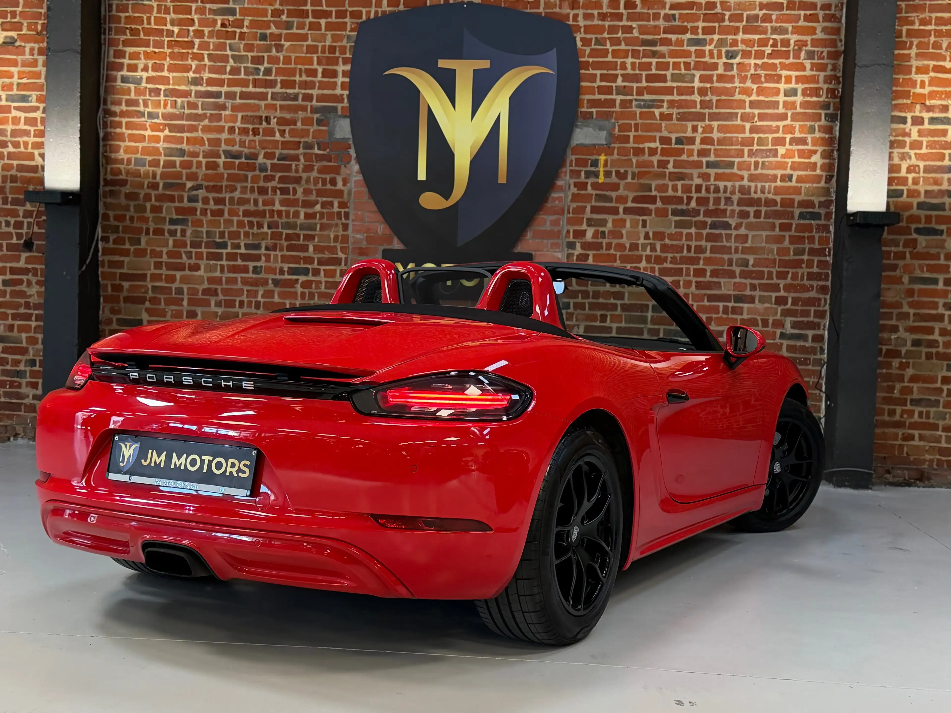Porsche 718 Boxster 2.0 Turbo PDK *Service history Available* — photo 11