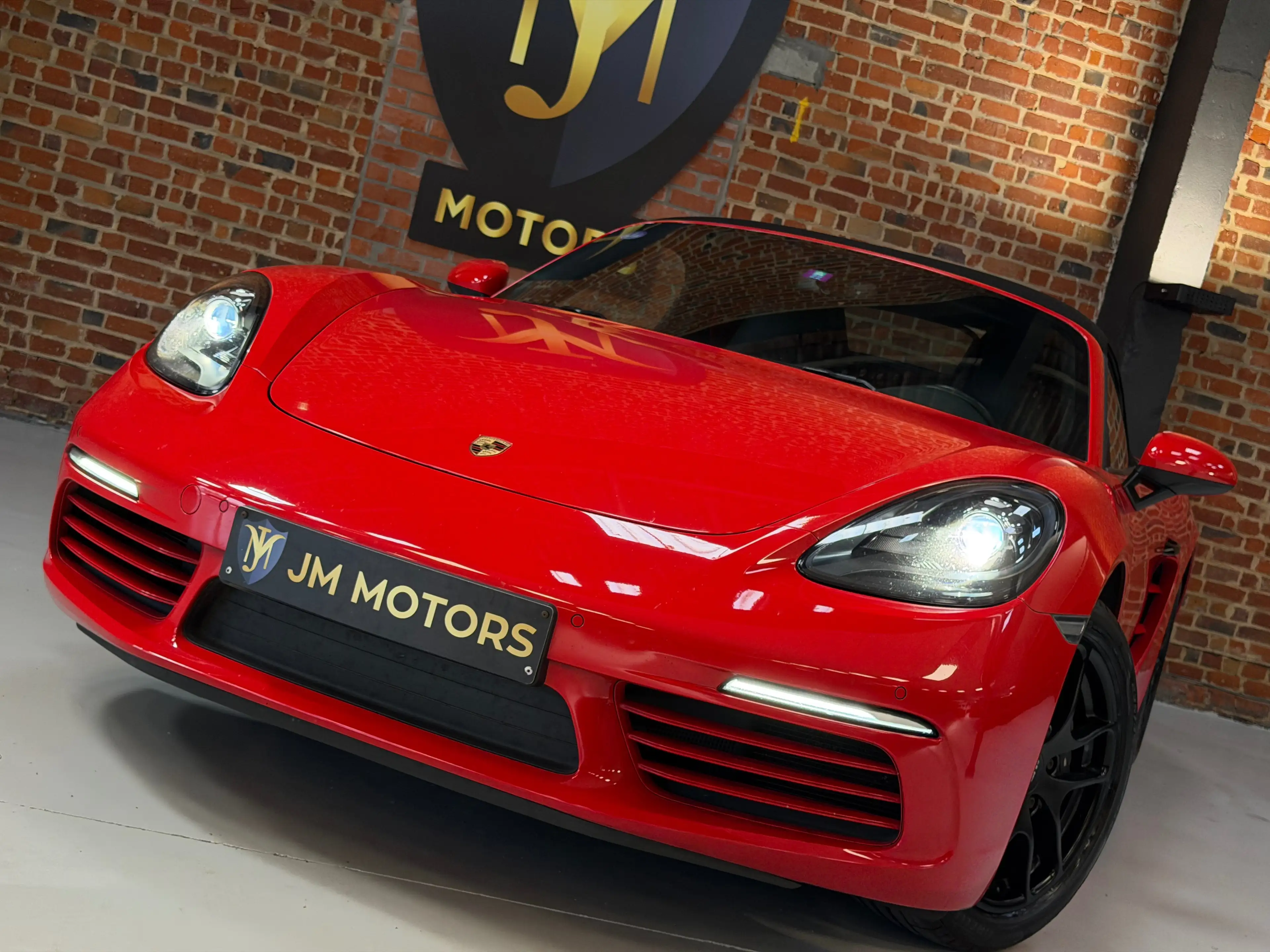 Porsche 718 Boxster 2.0 Turbo PDK *Service history Available* — photo 2