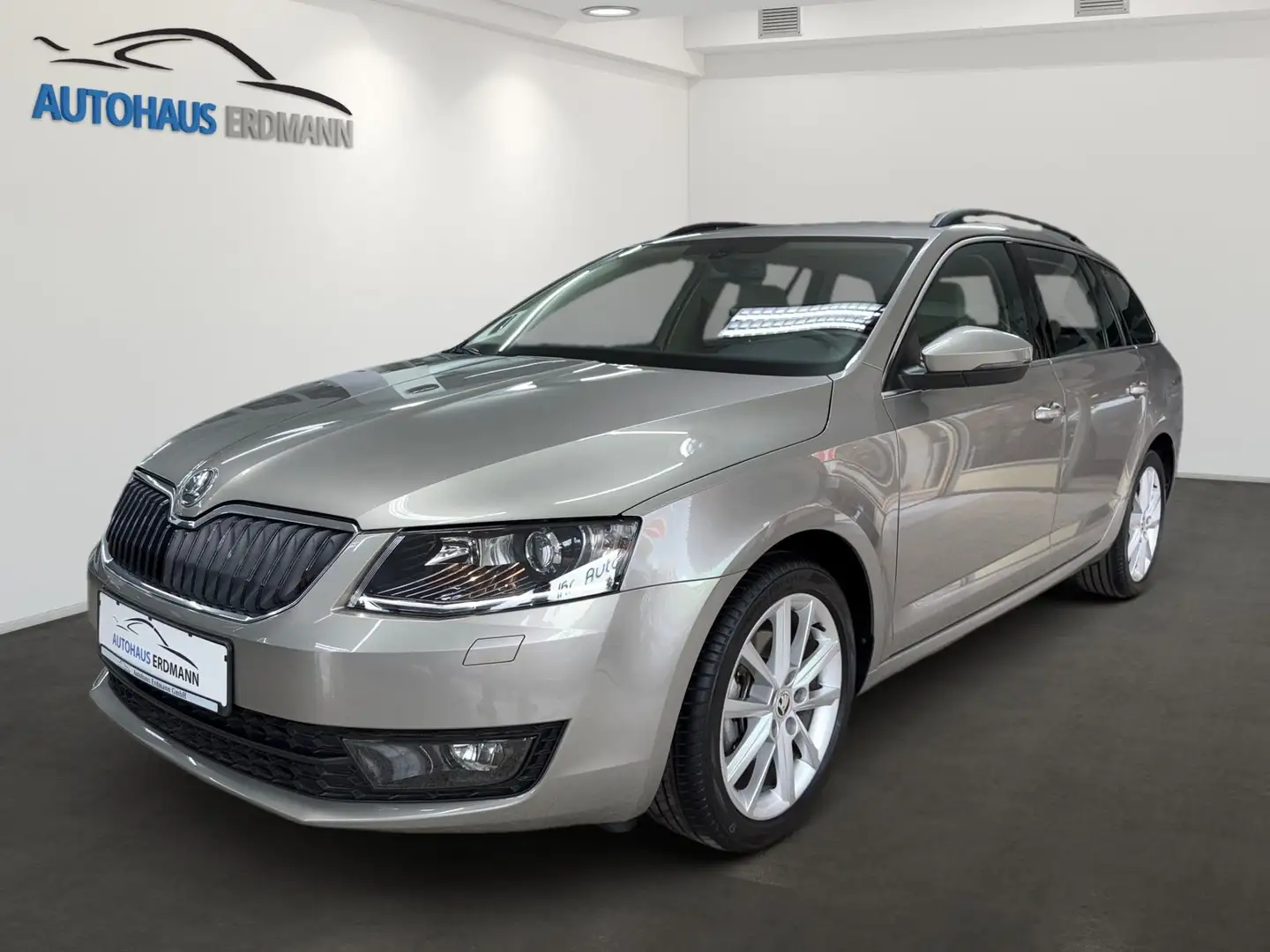 Skoda Octavia Combi Eleg. 1,4*1.Hand*Navi*Bi-Xenon*PDC Beige - 1