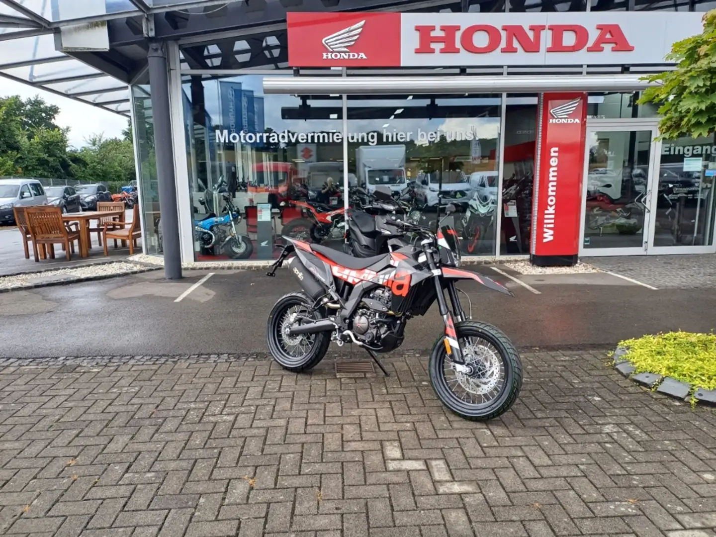 Aprilia SX 125 E5+ Schwarz - 2