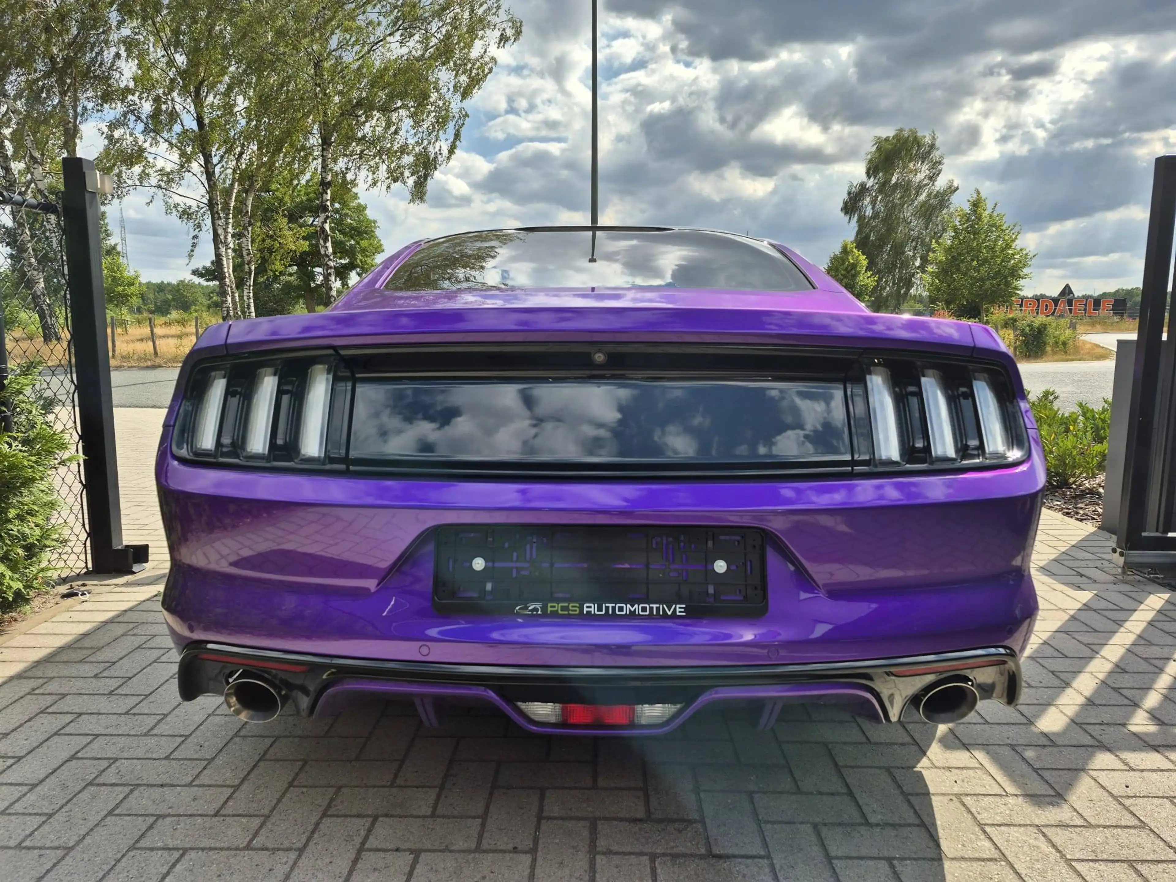 Ford Mustang EcoBoost / 2.3 Benzine / Automaat / 317 pk / 12 mnd Waarborg — photo 5